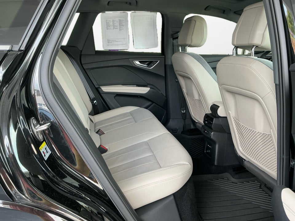 2025 Audi Q4 e-tron Premium