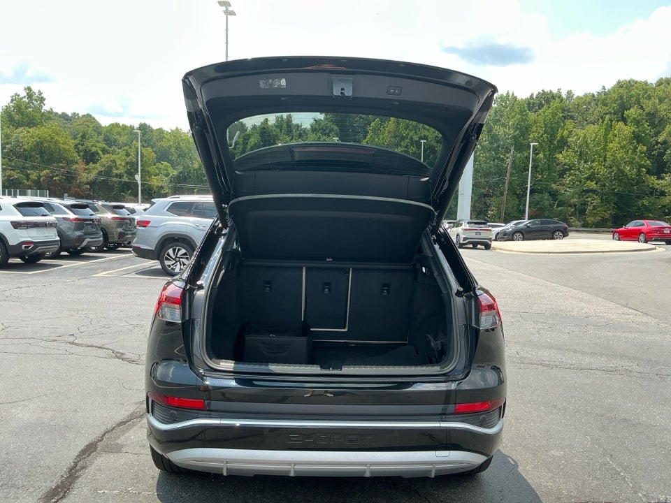 2025 Audi Q4 e-tron Premium