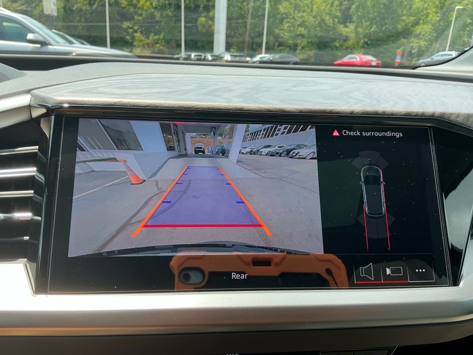 2025 Audi Q4 e-tron Premium