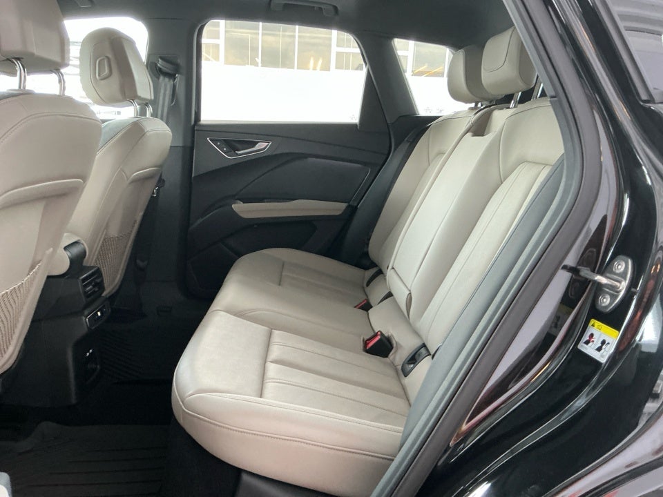 2025 Audi Q4 e-tron Premium