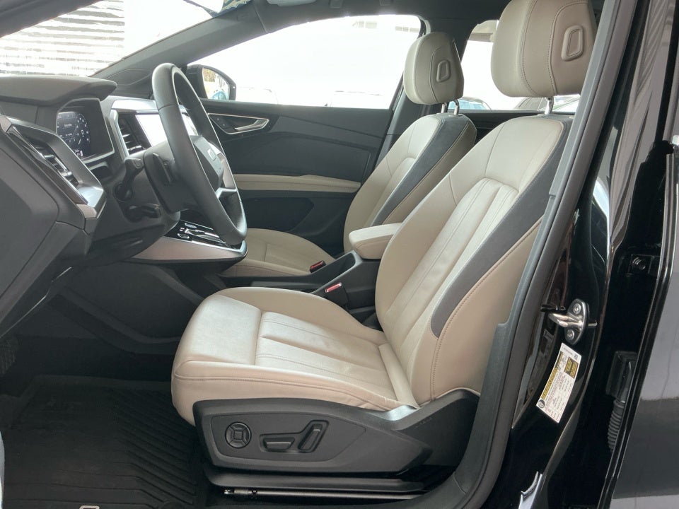 2025 Audi Q4 e-tron Premium