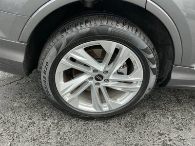 2023 Audi Q7 Premium Plus