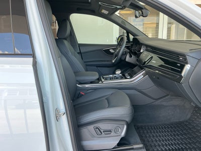 2026 Audi Q7 Premium Plus 55 TFSI quattro tiptronic