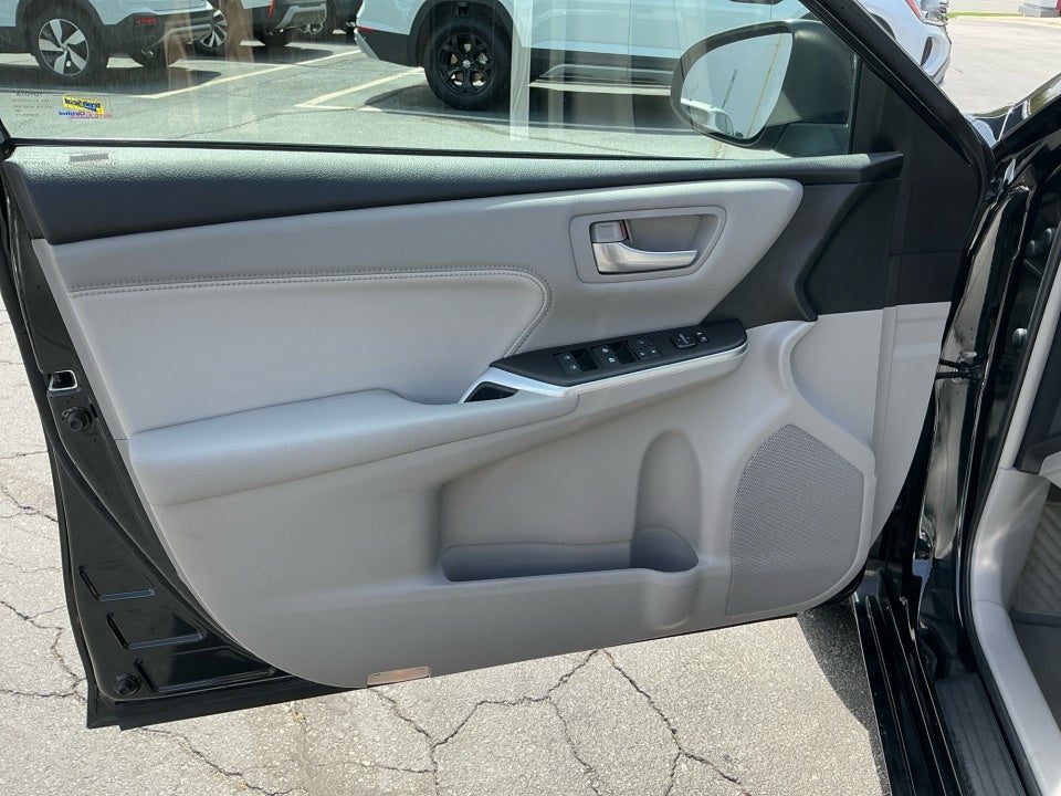 2017 Toyota Camry XLE