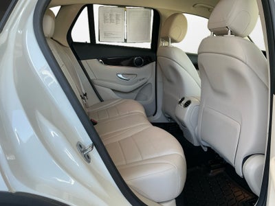 2022 Mercedes-Benz GLC 300 GLC 300