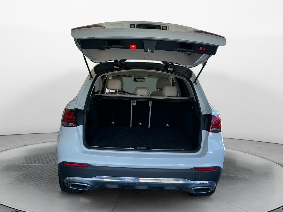 2022 Mercedes-Benz GLC 300 GLC 300