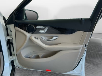 2022 Mercedes-Benz GLC 300 GLC 300