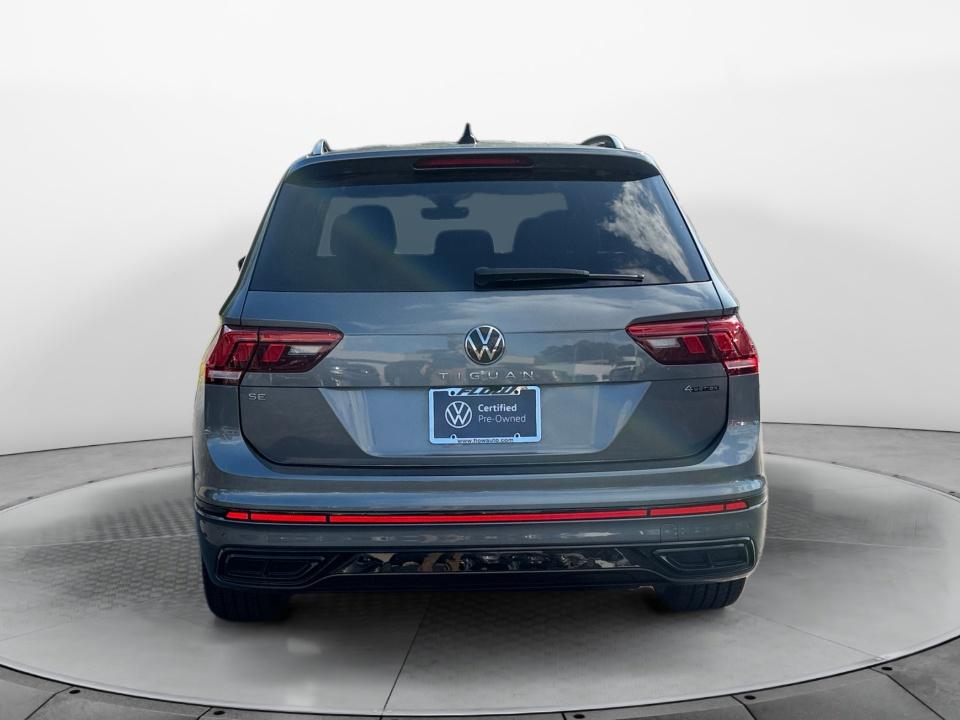 2024 Volkswagen Tiguan SE R-Line Black