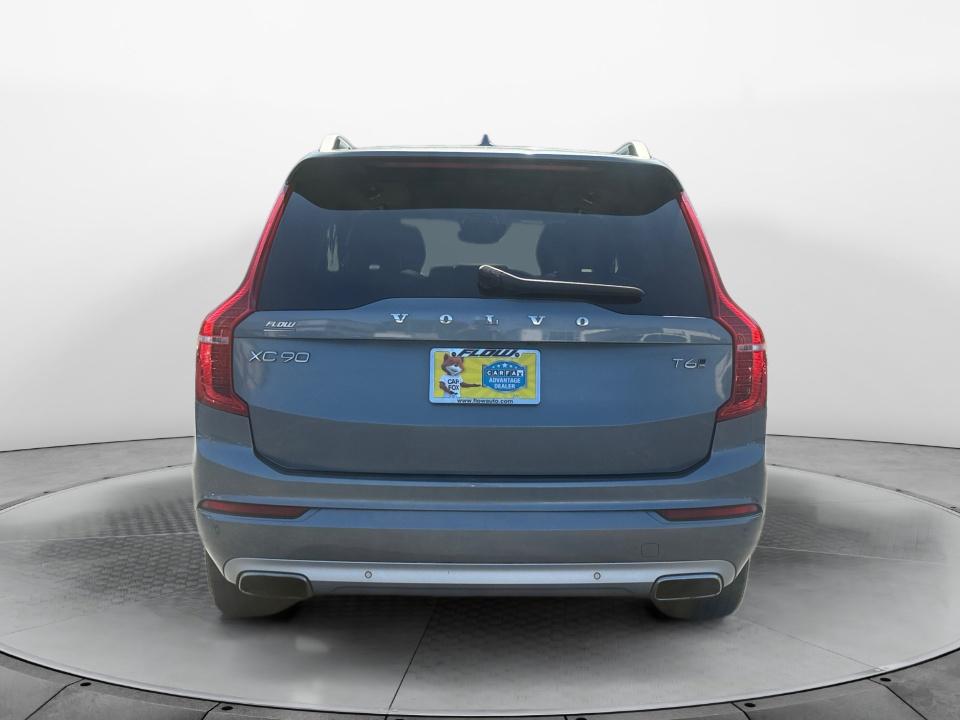 2019 Volvo XC90 Momentum