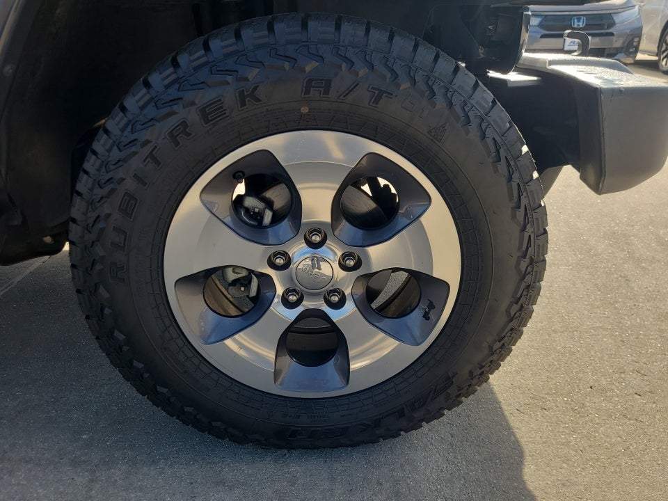 2017 Jeep Wrangler Unlimited Sahara 4x4