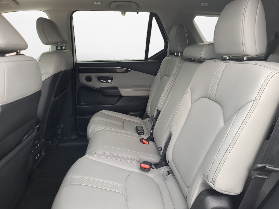 2023 Honda Pilot AWD Touring