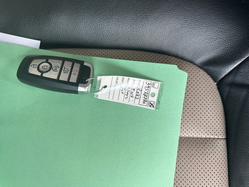 2022 Ford Escape Titanium