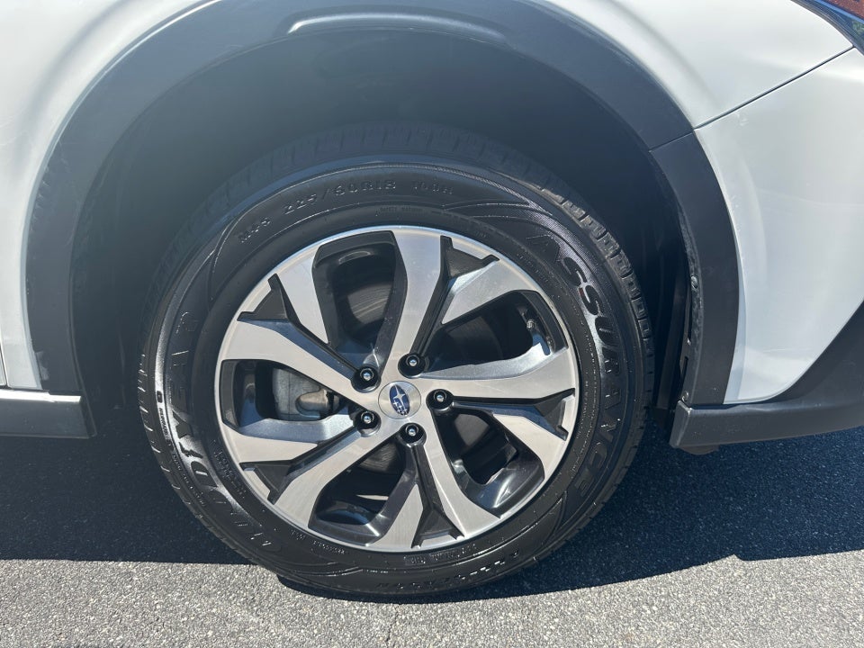 2022 Subaru Outback Touring