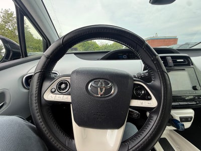2017 Toyota Prius Three Touring