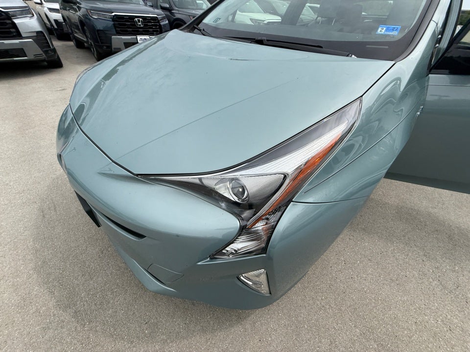 2017 Toyota Prius Three Touring