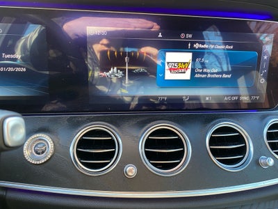 2019 Mercedes-Benz E 300 E 300