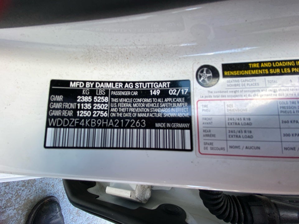 2017 Mercedes-Benz E 300 4MATIC®