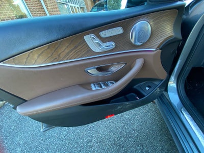 2017 Mercedes-Benz E 400 4MATIC®