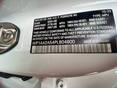 2023 Porsche Macan Base