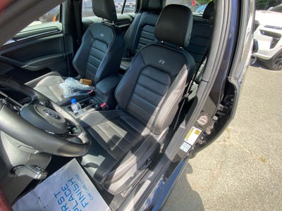 2018 Volkswagen Golf R 2.0T w/DCC & Navigation