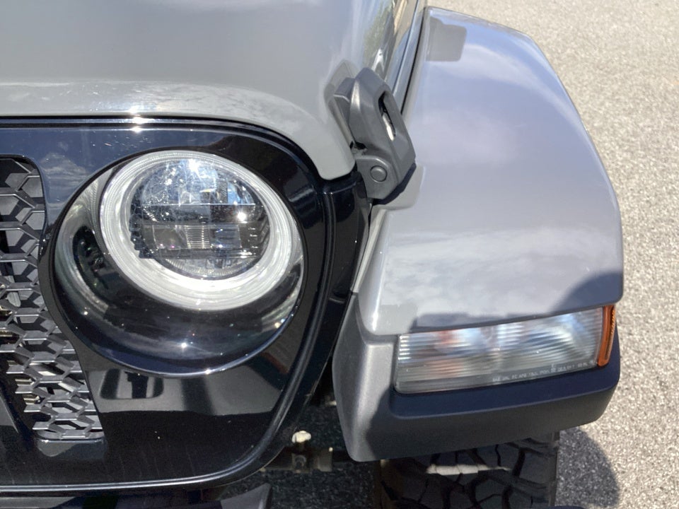 2021 Jeep Gladiator Willys 4x4