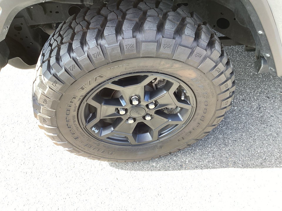 2021 Jeep Gladiator Willys 4x4