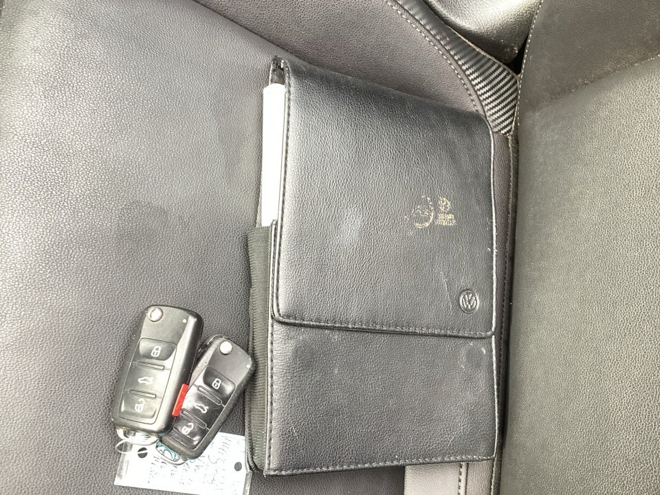 2013 Volkswagen Beetle Convertible 2.5L