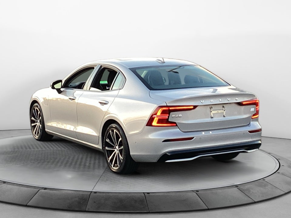 2024 Volvo S60 Recharge Plug-In Hybrid T8 Plus Dark Theme