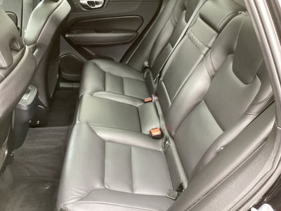 2019 Volvo XC60 Momentum