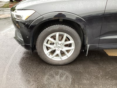 2019 Volvo XC60 Momentum