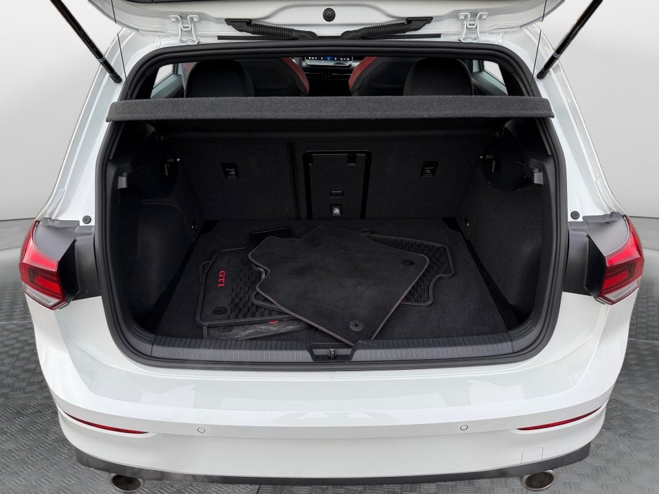 2025 Volkswagen Golf GTI 2.0T Autobahn