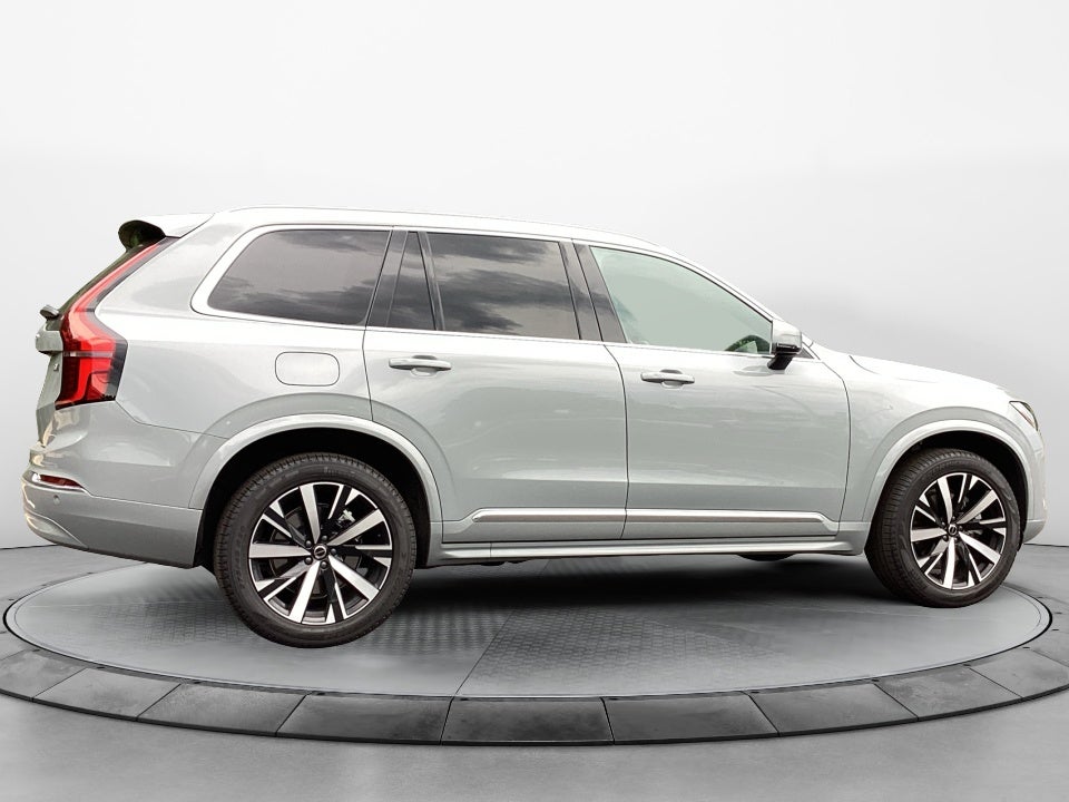 2026 Volvo XC90 Core