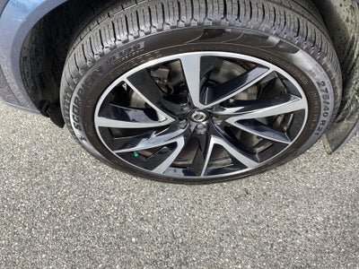 2023 Volvo XC90 B6 Plus 7-Seater