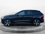 2023 Volvo XC60 B6 Ultimate Dark Theme