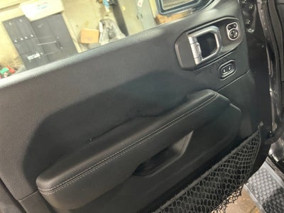 2018 Jeep Wrangler Unlimited Sahara 4x4