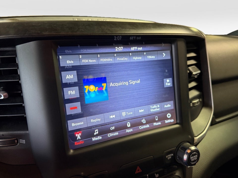 2021 RAM 1500 Big Horn Crew Cab 4x4 5'7" Box