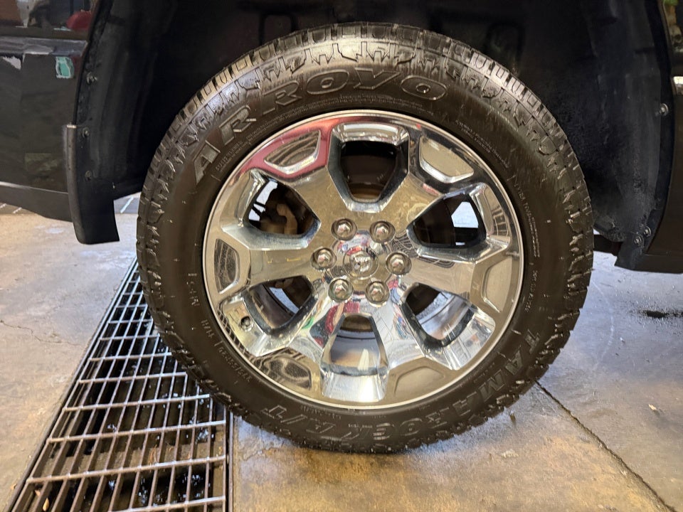 2021 RAM 1500 Big Horn Crew Cab 4x4 5'7" Box