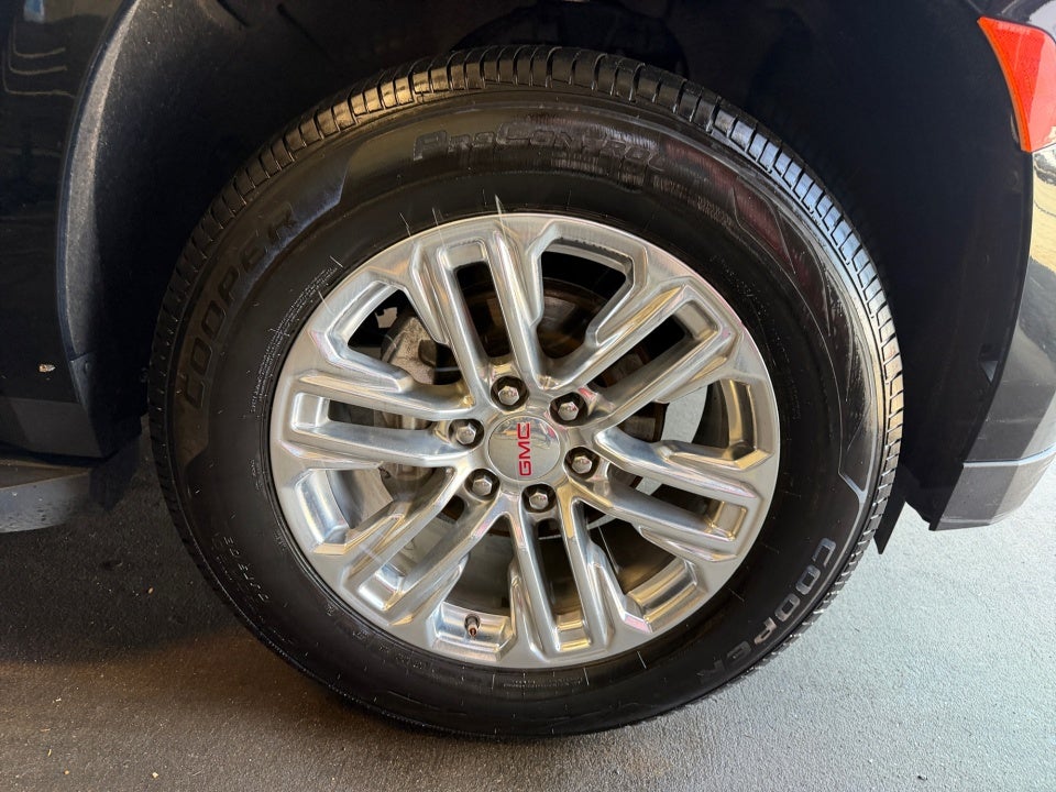 2022 GMC Yukon 4WD SLT