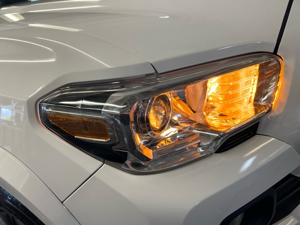 2019 Toyota Tacoma SR5 V6