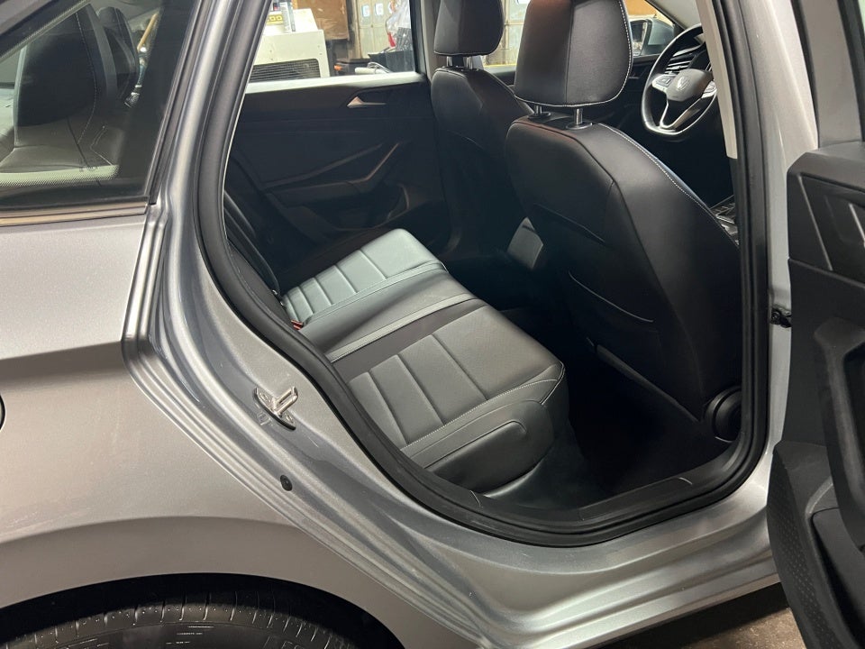 2023 Volkswagen Jetta 1.5T SE