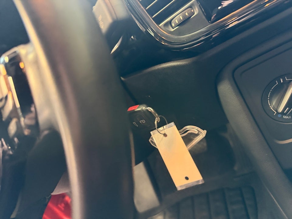 2019 Volkswagen Beetle S