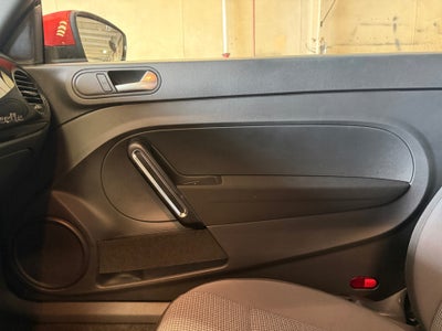 2019 Volkswagen Beetle S