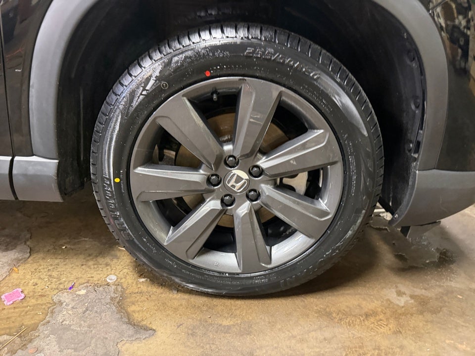 2023 Honda Pilot AWD Sport