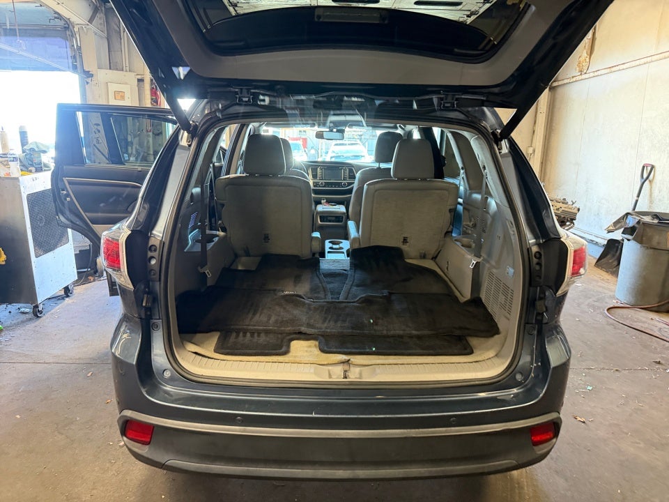 2015 Toyota Highlander Limited Platinum