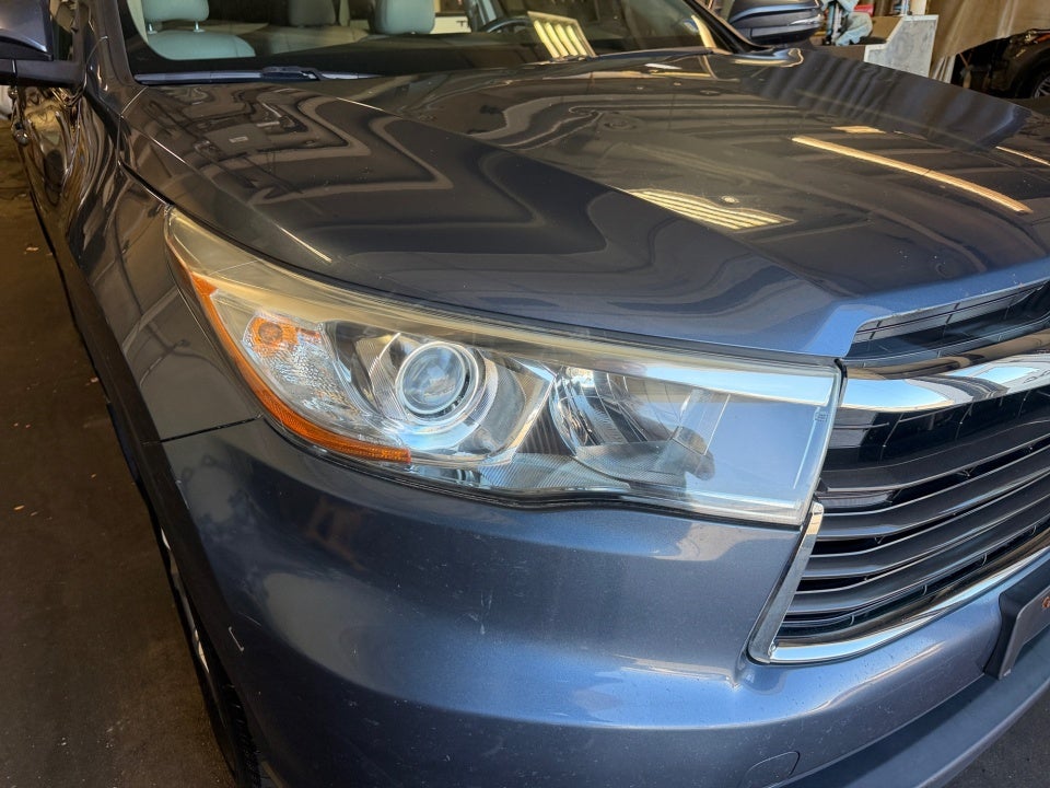 2015 Toyota Highlander Limited Platinum