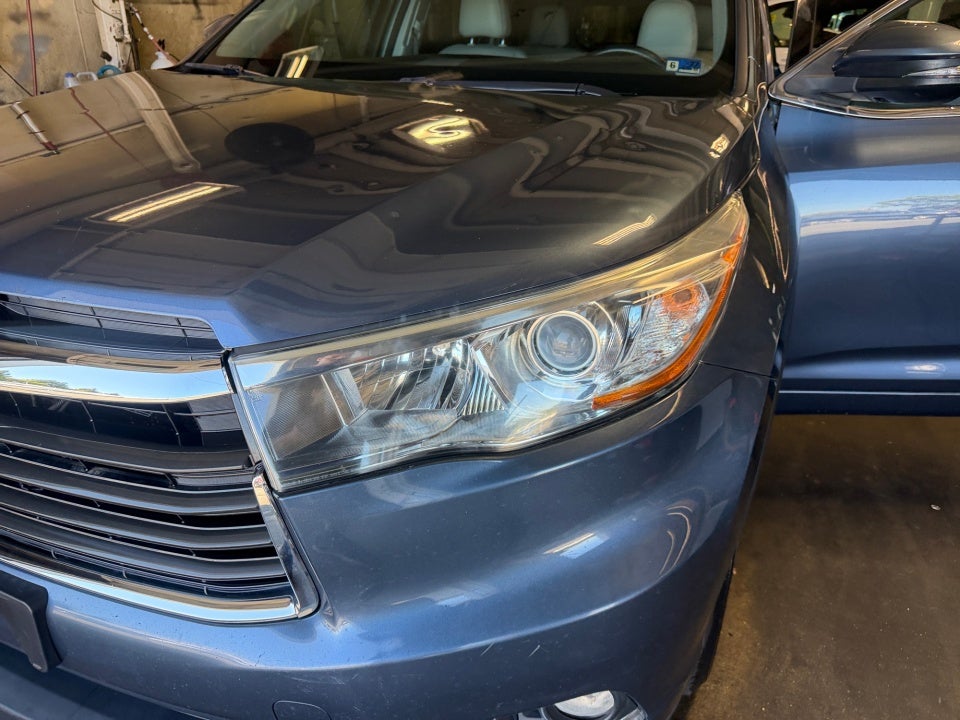 2015 Toyota Highlander Limited Platinum