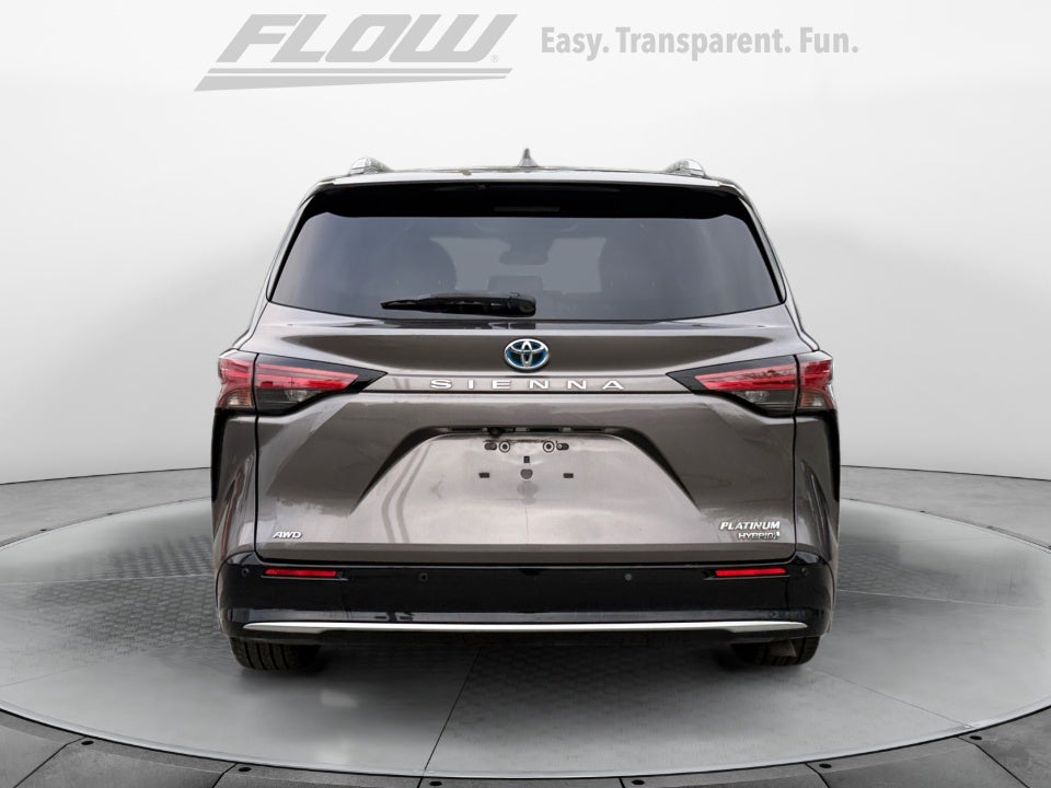 2022 Toyota Sienna Platinum