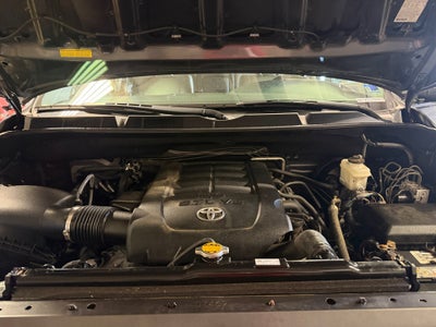 2014 Toyota Sequoia Limited 5.7L V8
