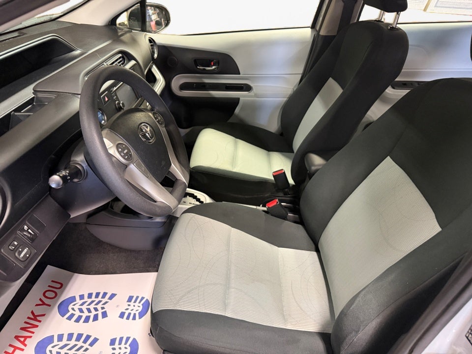 2014 Toyota Prius c Three