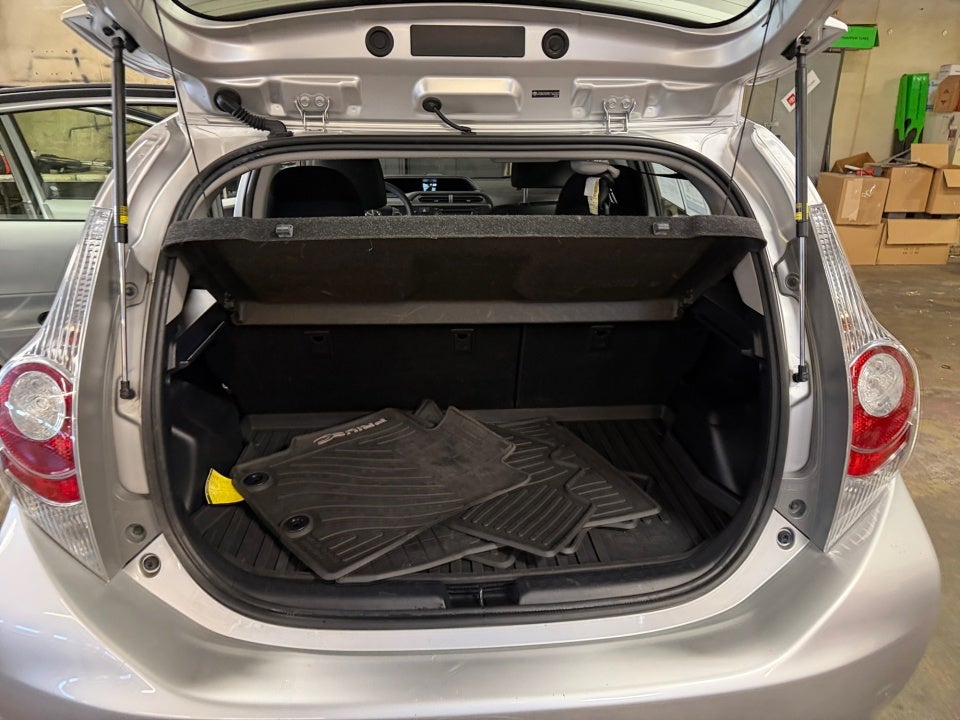 2014 Toyota Prius c Three